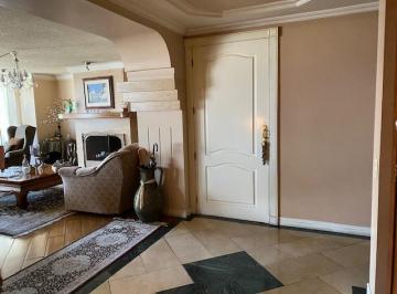 hall de ingreso · Vendo Departamento, 3 Dorm., 216 m², Sector La Paz