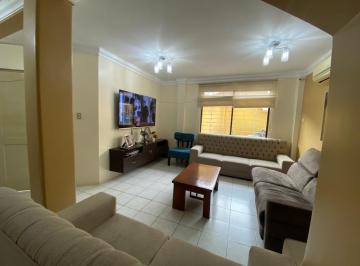 Casa de 3 habitaciones, Guayaquil · En Venta: Hermosa Casa + Dos Departamentos