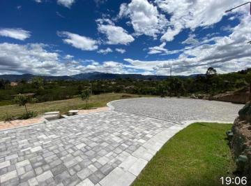 Terreno / Lote · 910m² · Terreno en Exclusiva Urbanizacion en La Viña Alta con Vista