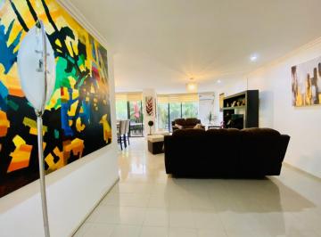 Departamento de 3 habitaciones, Guayaquil · Vendo Departamento Planta Baja Santa Cecilia Patio 160 m² Area Social Piscina