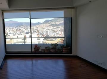 Departamento de 3 habitaciones, Quito · Arriendo Departamento 3 Dorm. con Balcon Bellavista.
