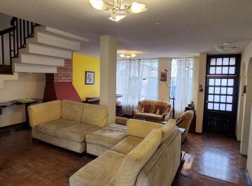Casa de 5 habitaciones, Quito · Venta Casa Centro Norte Sector El Pinar Amplia con Terreno Grande Posterior 4 Dorm. 430 Mt