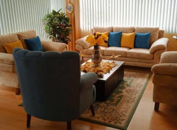 Dpto 4 dormitorios · Vendo Casa Rentera Para Vivienda o Comercio 542 m² Sector Orellana