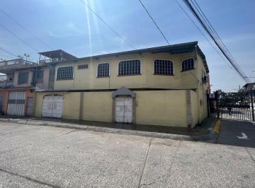 Casa de 3 habitaciones, Guayaquil · Se Vende Propiedad Esquinera en Guayacanes