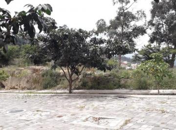 Terreno / Lote · 1011m² · Cumbaya Se Vende Terreno Dentro de Urb Cerrada (Cr)