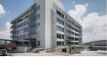 Consultorio de 3 habitaciones, Quito · Se Vende o Arrienda Consultorio Torres Médicas Hospital Metropolitano