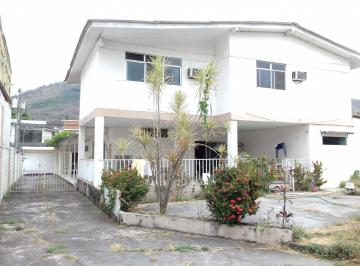 Casa de 8 habitaciones, Guayaquil · Vendo Casa en Ceibos, Oportunidad, Calle Comercial