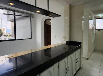 Departamento de 5 habitaciones, Quito · Arriendo Departamento Quito Tenis Alto 5 Dorm. Duplex 4 Parqueaderos
