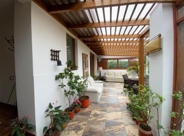 Casa de 2 habitaciones, Quito · Vendo Hermosa Casa Una Sola Planta Sector Los Cerros Golf Club