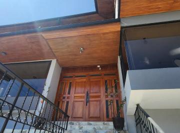 Casa de 15 habitaciones, Quito · Venta Casa Quito Tenis Amplia Rentera 2 Departamentos 1 Casa Independiente 992 m Terreno 1279 Constr