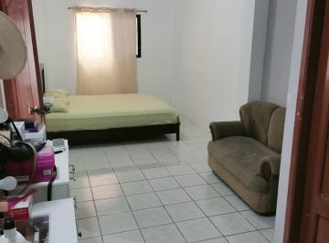 Casa de 4 habitaciones, Guayaquil · Vendo Casa de 1 Planta, Las Orquídeas, 4 Dorm., Seguridad 24/7