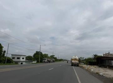 Terreno / Lote , Lomas de Sargentillo · Venta Terreno Industrial 7.28 Hectáreas - 72.850 m² - Lomas de Sargentillo