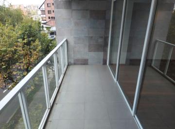 Departamento de 2 habitaciones, Quito · Departamento con Terraza Cubierta, Coruña