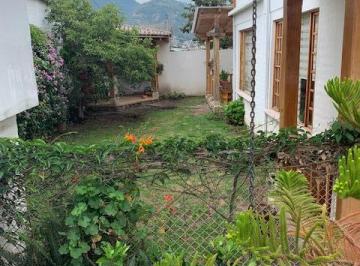 Casa de 3 habitaciones, Quito · Vendo Casa Tipo Rústika en El Sector La Morita