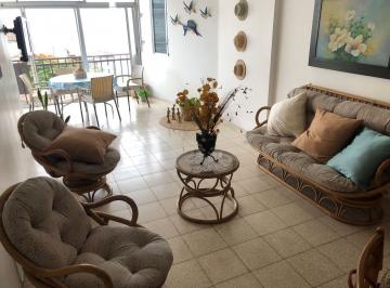 Departamento de 3 habitaciones, Salinas · Vendo Hermoso Departamento Full Amoblado en Salinas Cerca del Malecon