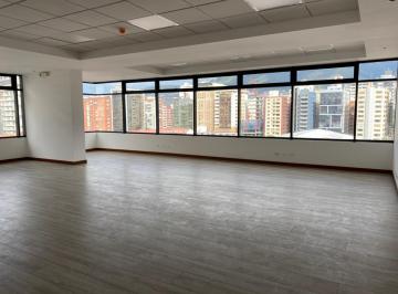 Oficina comercial , Quito · Hermosa Oficina Vista Panorámica - Av República del Salvador