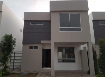 Casa de 3 habitaciones, Portoviejo · Alquilo Hermosa Casa Ideal Para Aquellos Que Aman Las Cocinas Amplias