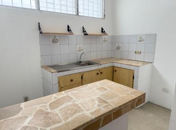 Suite de 1 habitación, Guayaquil · Urdenor 2 Atras del Parque Empresarial Colon a Pocos Minutos de Mall del Sol