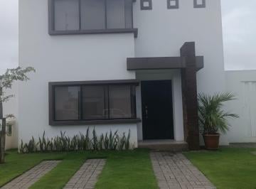 FACHADA PRINCIPAL · Alquiler de Casa en Urb. Ciudad Celeste