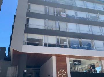 Oficina comercial · 104m² · 1 Estacionamiento · Venta Oficina Centro Norte de Quito