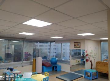 Oficina comercial · 89m² · 1 Estacionamiento · Venta o Alquiler de Oficina Centro Norte de Quito Sector La Coruña