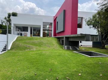 Casa de 3 habitaciones, Quito · Arriendo Moderna Casa Amoblada o Sin Muebles en Cumbayá