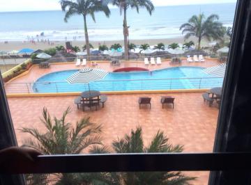 Departamento de 3 habitaciones, Atacames · Departamento Tipo Resort con Vista Al Mar en Tonsupa