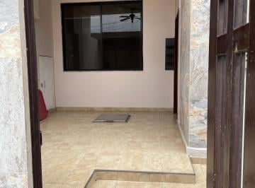 Departamento de 3 habitaciones, Guayaquil · Departamento Planta Baja