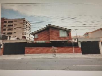 Casa de 6 habitaciones, Quito · Casa Unifamiliar de Venta Cuatro Dorm. Sector Jipijapa