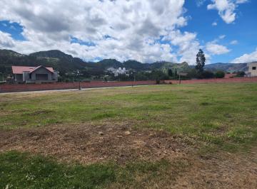 Terreno / Lote , Cuenca · Terreno en Venta de 2140 m² en Urbanización en Challuabamba