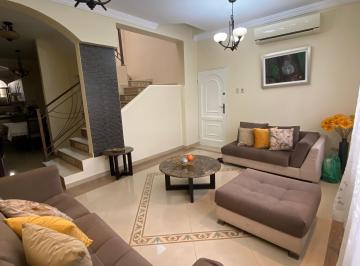 Casa de 4 habitaciones, Guayaquil · En Venta o Alquiler: Hermosa Casa en La Garzota, Calle Cerrada