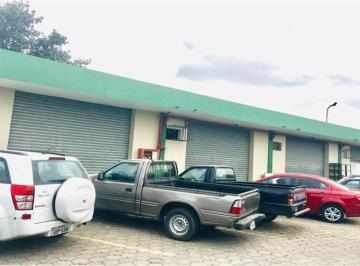 Bodega-Galpón · 65m² · 2 Estacionamientos · Alquiler de Bodega Via Daule Seguridad 24/7 2 Parq (Jlr)