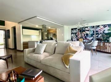 Departamento de 2 habitaciones, Quito · Precioso 158 m Mas 34 m de Terraza; 2 Dorm. Seguro, Facil Acceso