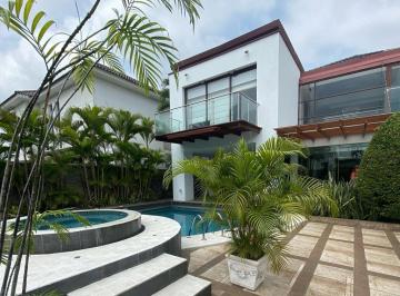 Casa de 4 habitaciones, Guayaquil · En Venta Amplia y Preciosa Casa Al Lago en Isla Mocoli ️