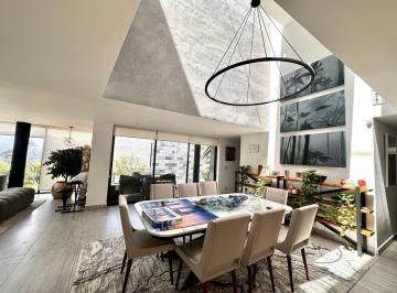Casa de 3 habitaciones, Quito · Nayon - Moderna Casa Dentro de Urbanización