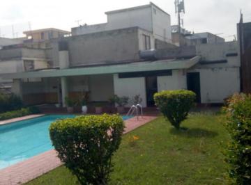 Casa de 3 habitaciones, Quito · Venta Terreno con Casa Dos Pisos Hormigon Grande Piscina Bbq Parque Cotocollao