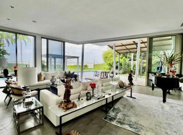 Casa de 5 habitaciones, Guayaquil · Hermosa Casa con Vista Al Río Primeros Kilóm de La Vía Samborondon