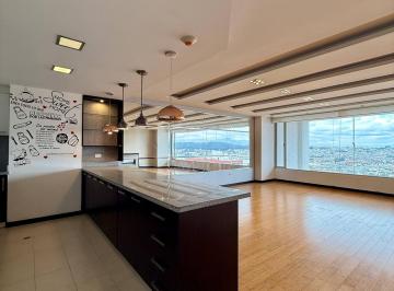 Departamento , Quito · Departamento con Balcon y Vista 200 m² - en Venta - El Bosque