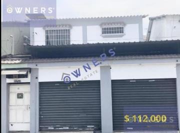 Casa · 150m² · 3 Habitaciones · Venta Casa Rentera con 2 Locales Comerciales Samanes 7 Fco de Orellana (Jlr)