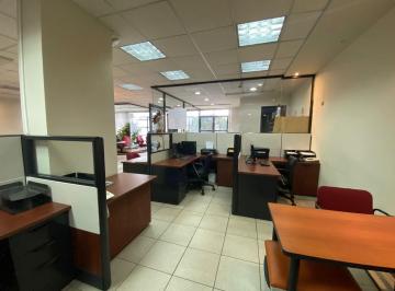 Local comercial , Quito · Arriendo Local Comercial 310 m² con Parqueaderos Ponceano Alto