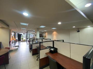 Local comercial , Quito · Arriendo Local Comercial 310 m² con Parqueaderos Ponceano Alto