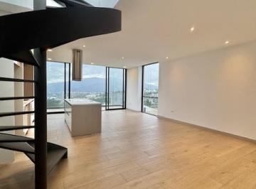 Departamento de 3 habitaciones, Quito · PH 3 Dorm., Urbanizacion Cerrada, Vista, Balcon y Terraza