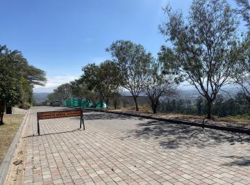 Terreno / Lote · 1m² · Espectacular Terreno de Venta Ubicado Dentro de La Urbanización Casa de Campo