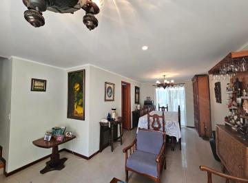 Casa de 4 habitaciones, Quito · Casa Venta 4 Dorm. Conocoto Valle de Los Chillos