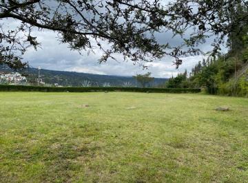 Terreno / Lote · 1142m² · Terreno de 1855,04 m² de Venta en Urb. La Quinta Cumbayá