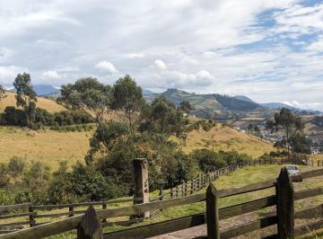 Hacienda-Quinta , Quito · Venta Hacienda Finca Quinta 91 Ha Cerca Quicentro Sur Quito