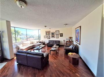 Casa de 3 habitaciones, Quito · Renta o Venta Casa en Campo Alegre de 309 m², 3 Dorm., 3 Baños, 2 Parq.