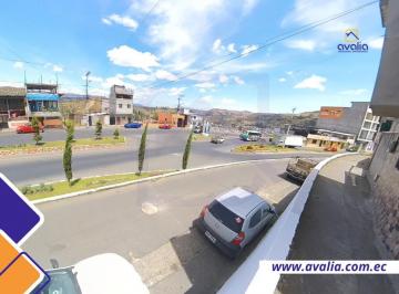 Casa de 10 habitaciones, Guaranda · Vendo Casa Rentera a Pocos Pasos del Mercado Mayorista