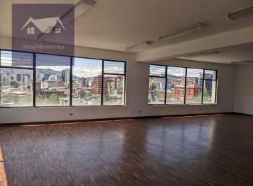 Oficina comercial · 80m² · Linda Oficina 80 m² con Hermosa Vista Sector La Mariscal