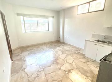 Suite de 1 habitación, Guayaquil · Alquilo en Puerto Azul Amplia E Independiente Suite Semiamoblada